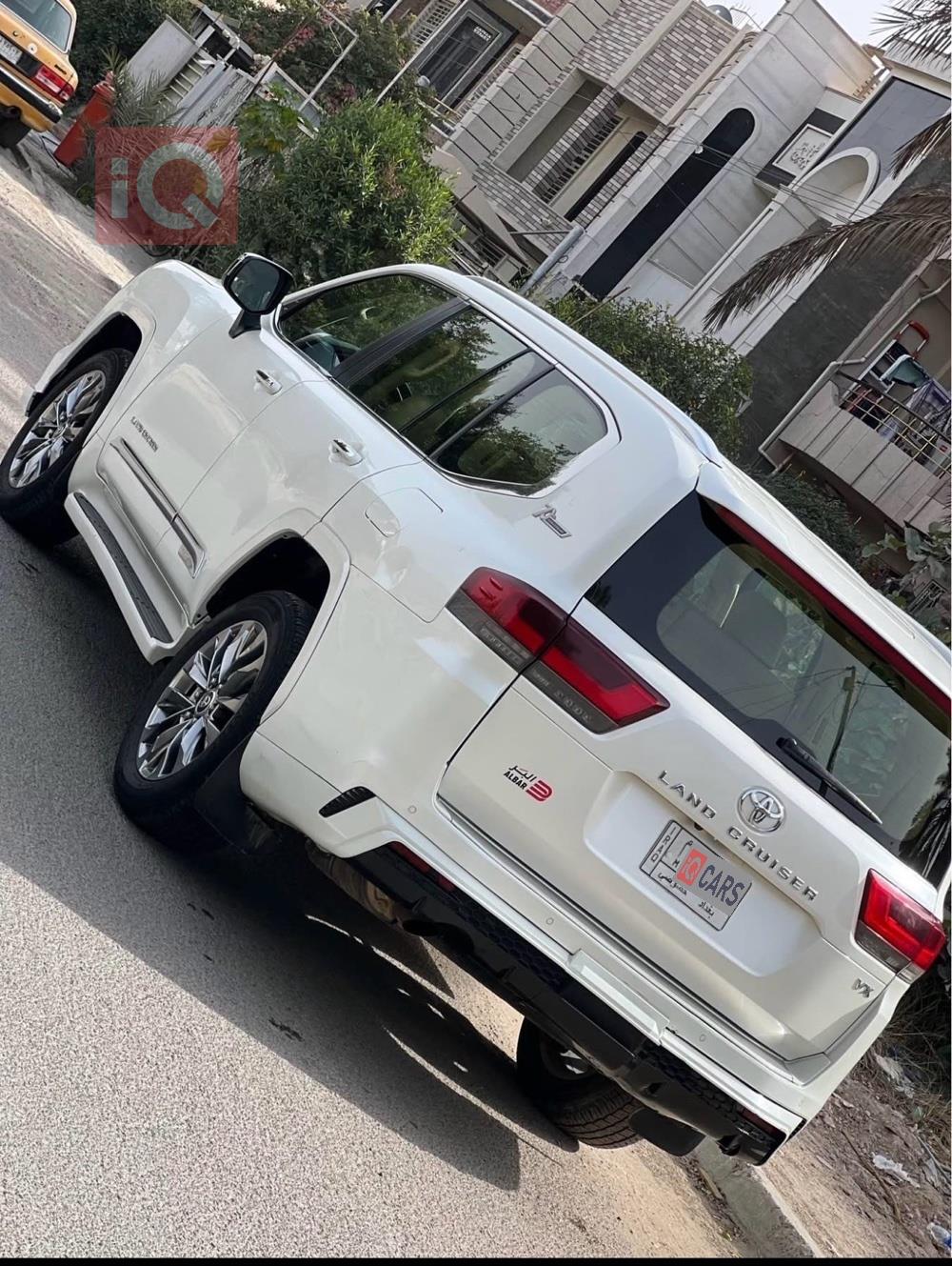 تويوتا لاندكروزر